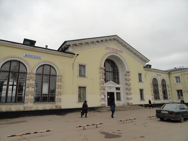 Константиновский вокзал стал крупным транспортным узлом