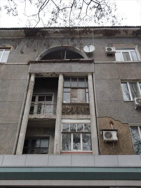 Жилые дома в стиле "сталинского классицизма"
