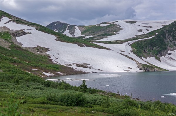 Вид на Караташский перевал