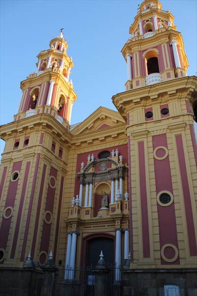 Церковь De San Ildefonso
