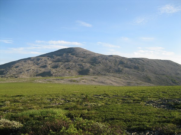 17. Гора Хребет с перевала Ходовой южный