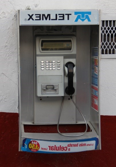 267-Телефон-автомат