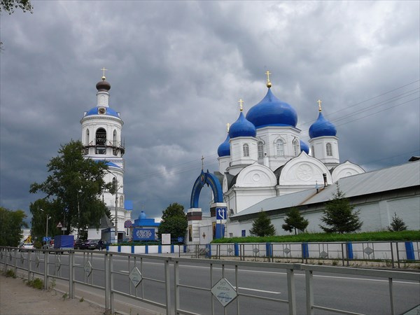 Монастырь в Боголюбово