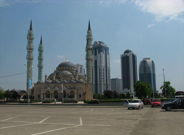 Мечеть "сердце Чечни" и Грозный-сити