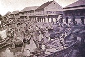 Manila-Shipping_on_the_Pasig_River,_1899