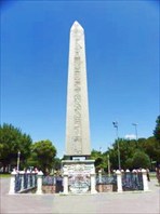 Egyptian-obelisk-in-istanbul_19-109715-Египетский обелиск