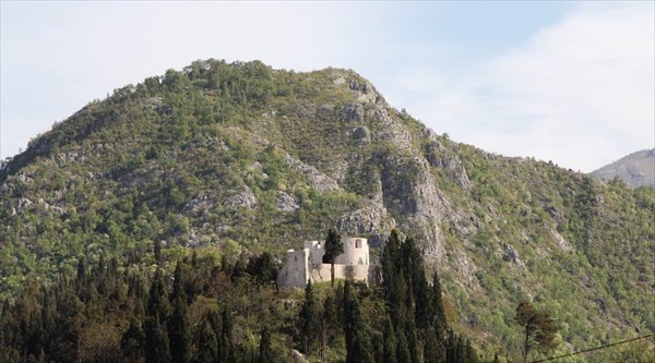 Крепость Бесац над Вирпазаром