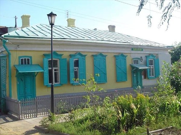 Музей-квартира семьи Ростроповичей