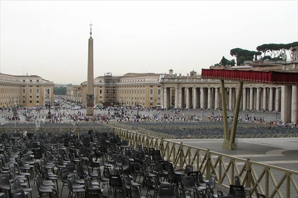Ватикан. Вид на Площадь св. Петра от Собора