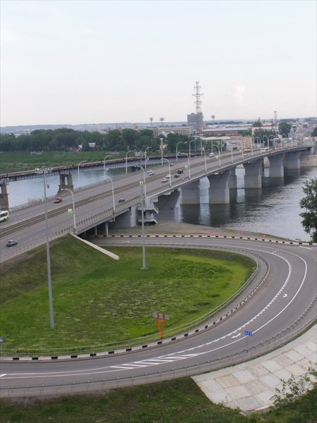 9 Мост через реку Томь