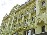 Гостиница Большая Московская, все еще на ремонте.