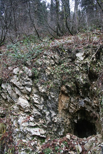 пещера сыпучая