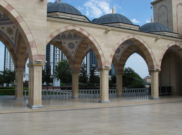 Грозный. Мечеть `Сердце Чечни`