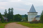 Башня стены Улеймского монастыря