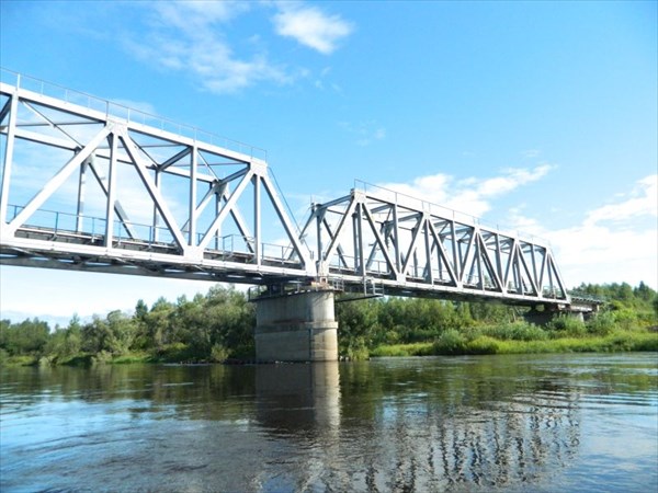 Мост через Лозьву у Першина.