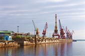 Грузовой причал