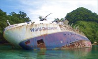 Worlddiscoverer2-Заброшенное судно World Discoverer