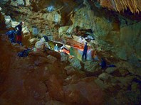 Кизил-Коба (Красные пещеры)
