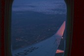 Вид на крыло самолета