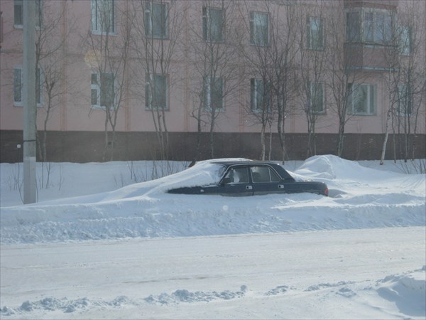 Немножко снегом накрыло