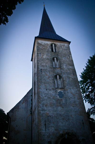 Яунпилсская лютеранская церковь, построенная в 1592 г.