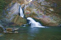 Водопад-водопад Хучни