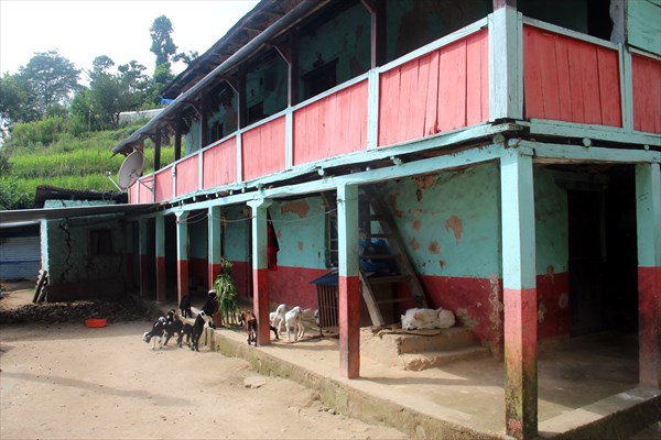 Жилой дом в деревне Сундариджал