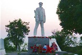 Памятник герою ВОВ Калинину