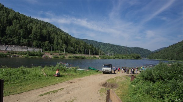 Лодочная переправа через р. Томь у ст. Лужба