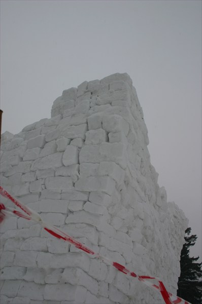 стены снежного бастиона