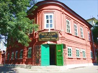 Здание музея-Музей "Лавка Чеховых"