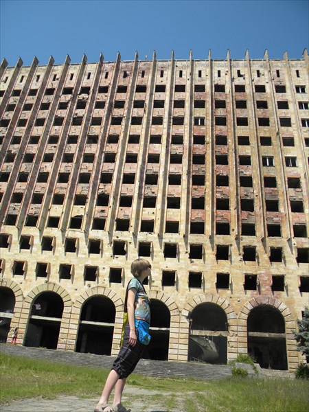 Сухуми. здание администрации -бывшее