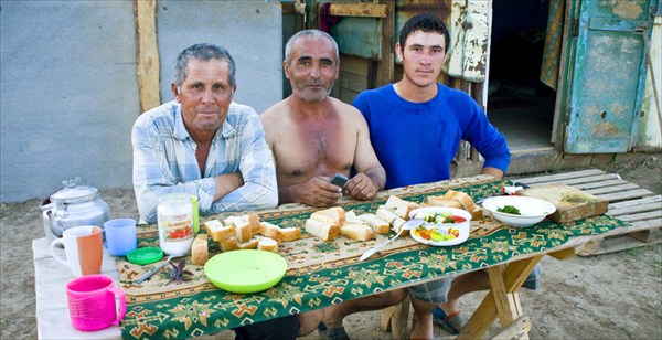 Таджики, сельские работники Поволжья, Придонья и Кубани.  