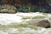 Река Каменг (пороги)