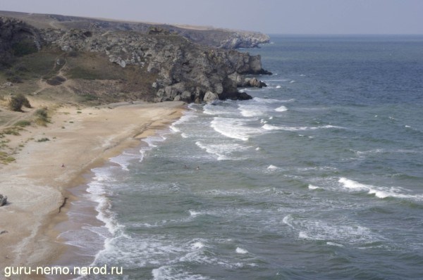 Генеральские пляж