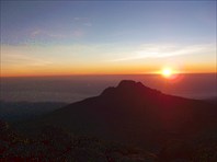 Рассвет над Мавензи (вид с Килиманджаро)