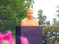 Памятник-Памятник Павлу Верещагину