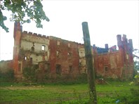 эхо войны: руины замка Шаакен XIV век-Калининградская область