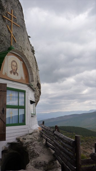 Второй этаж мужского монастыря