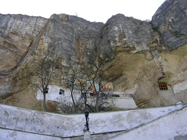 Пещерный монастырь (не чокрак)