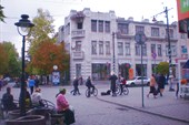 Здесь тоже есть свой Арбат.