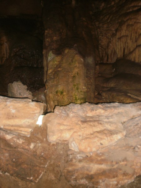 Пещера Эмире Баир Хосар.