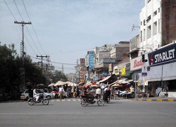 На улицах Лахора