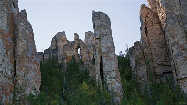 `Дырка` в стене