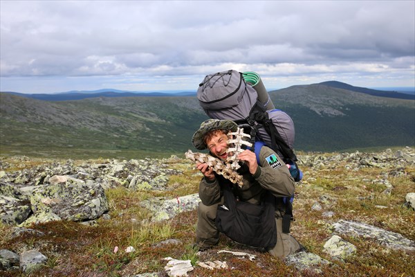 Валера за ужином.