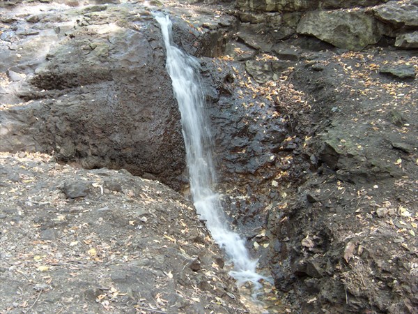 Водопадик в Луганске.