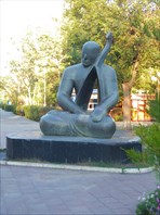 Скульптура «Эхо» – это символ открытости и душевности калмыцкого-город Элиста