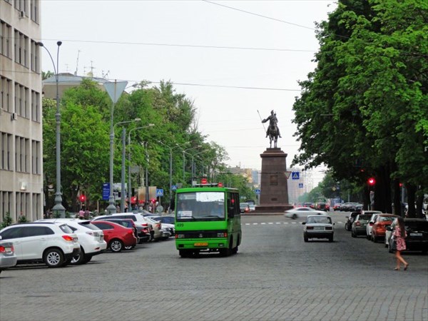 Памятник казаку Харько