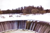 Ярополец, водосброс плотины