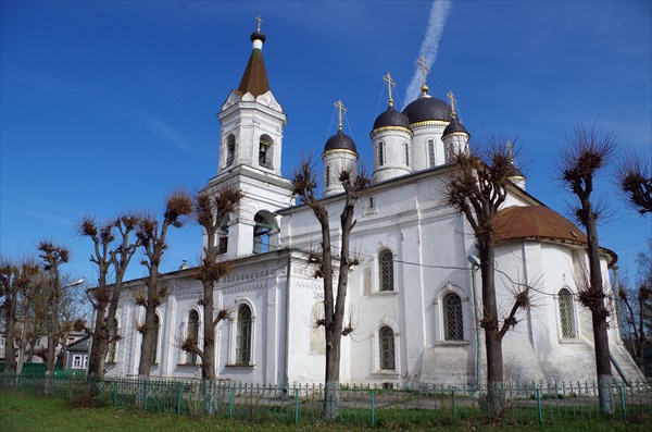 Церковь Белая Троица